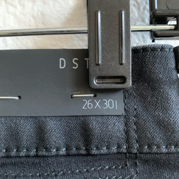 NWT DSTLD Black Distressed Skinny Jeans Sz 26 - Picture 5 of 5